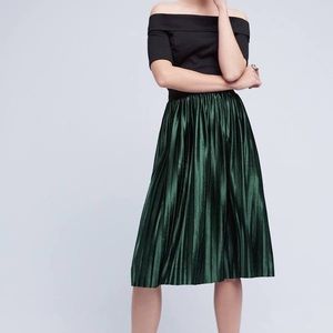 Anthropologie Lili’s Closet Pleated Velvet Skirt Size L